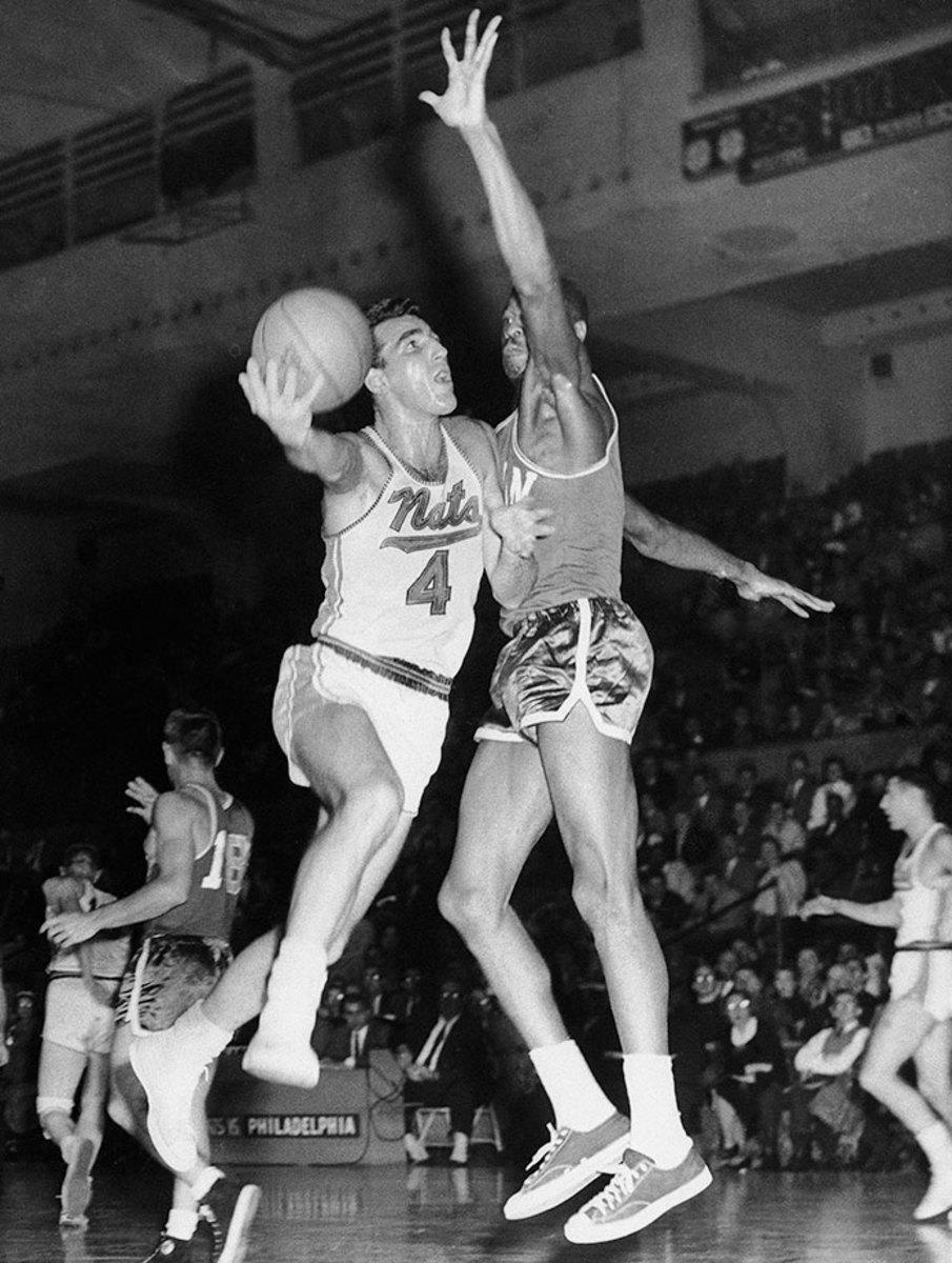 Dolph-Schayes-Bill-Russell.jpg